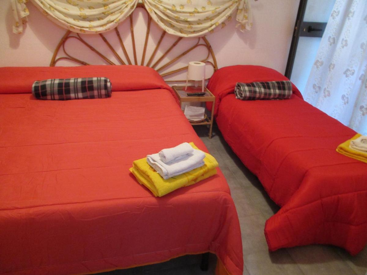 Bed and Breakfast Palazzo Ruisi Scordia Exterior foto